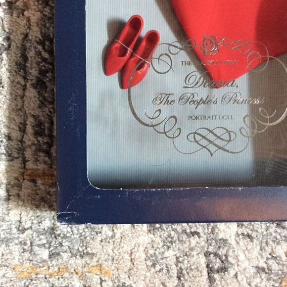 FRANKLIN MINT PRINCESS DIANA RED COCKTAIL DRESS! - Picture 2 of 4